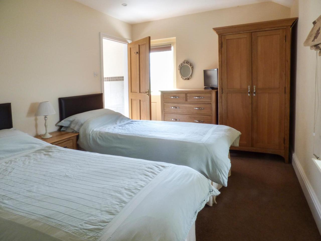 The Cart Shed Villa High Catton ภายนอก รูปภาพ