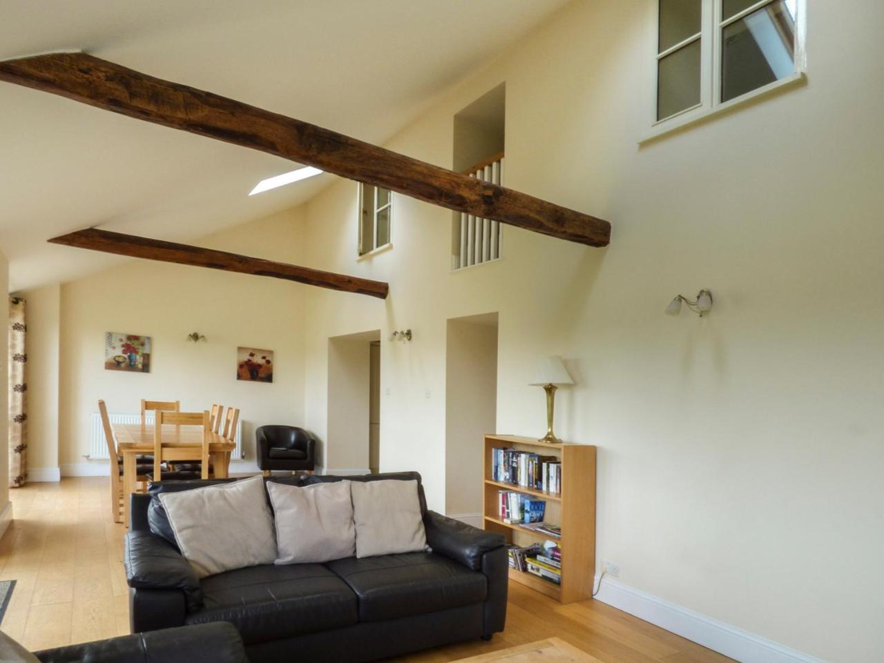 The Cart Shed Villa High Catton ภายนอก รูปภาพ